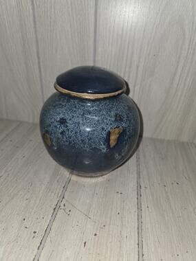 Vtg 79' Studio Pottery Blue Speckled Canister Jar Lid Stoneware Signed Storm 79